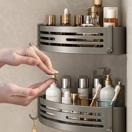 etagere dans douche deux main prend savon