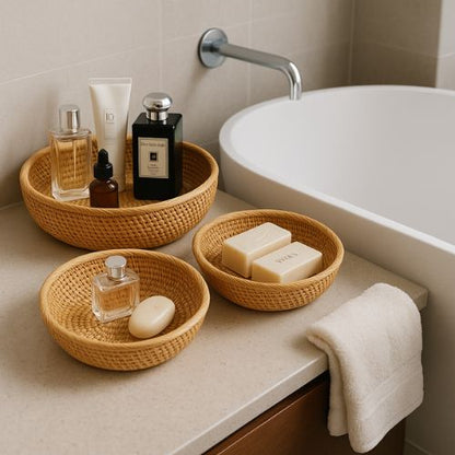 panier-rangement-en-osier-rond-trois produits dedans gauche baignoire