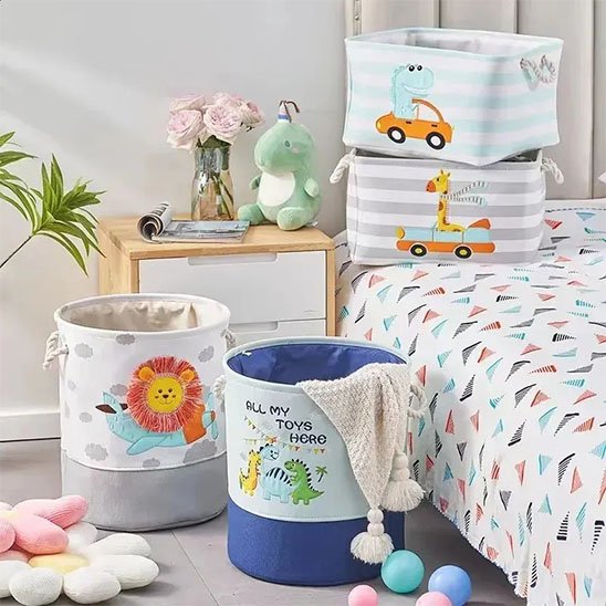 panier rangement montrant quatre type animaux differents 