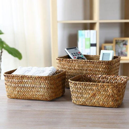 panier-rangement osier trois devant etagere