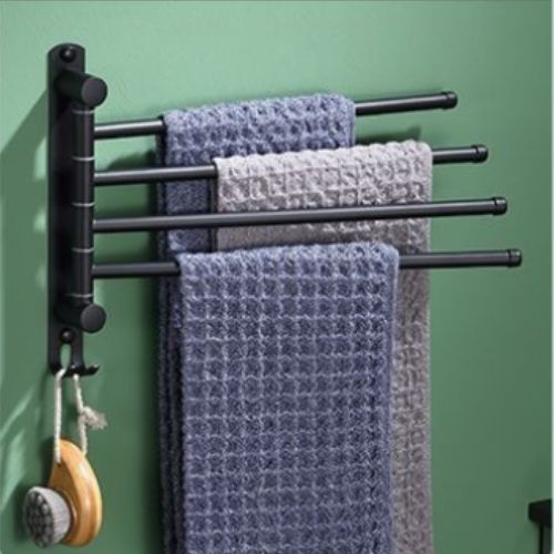 porte serviette mural salle de bain noir quatre barres deux serviettes bleues une serviette grise