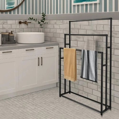 porte serviette noir deux serviettes cote lavabo