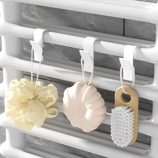 porte serviette salle de bain trois objets suspendus